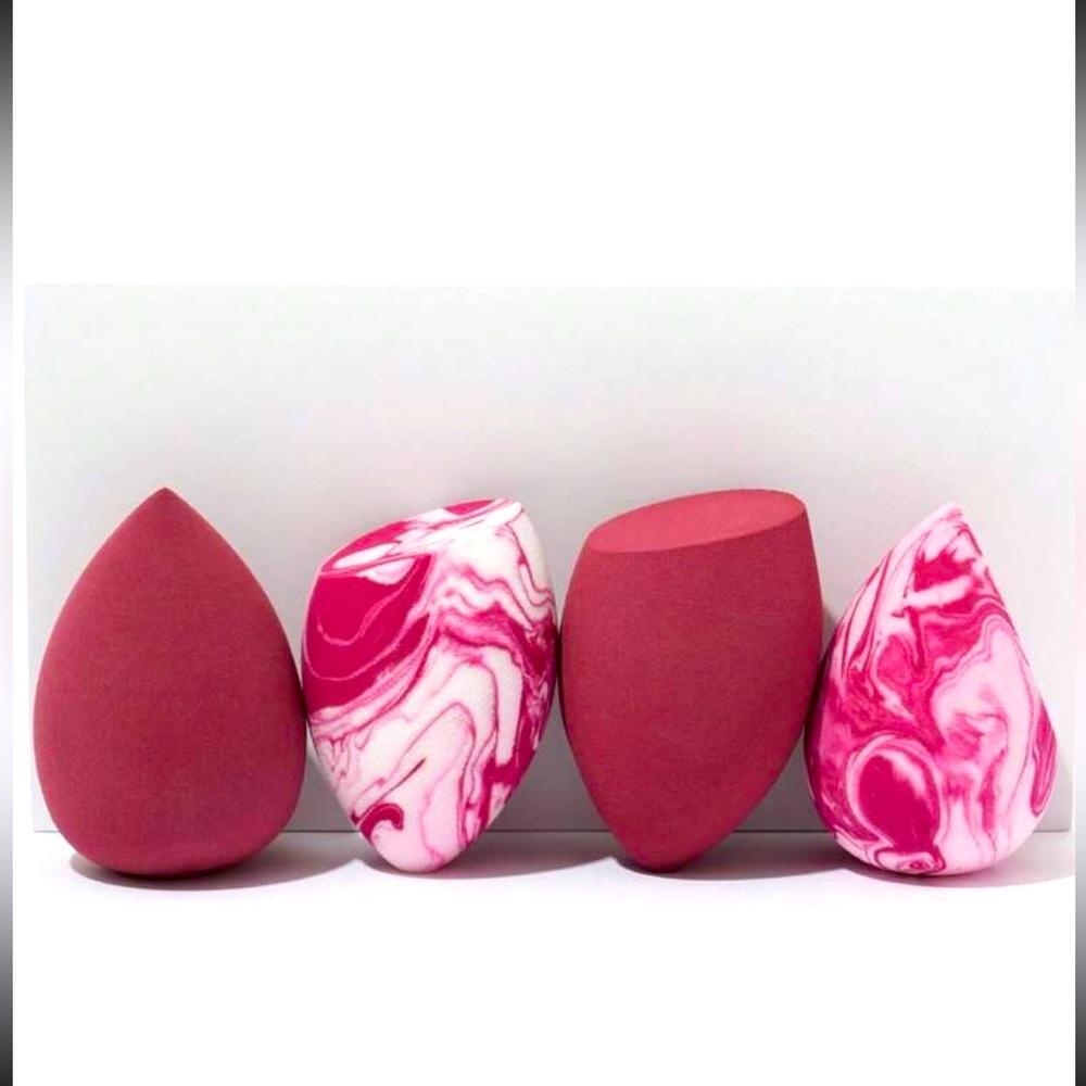 Marble Beauty Egg Set Of 4 NWT🍃